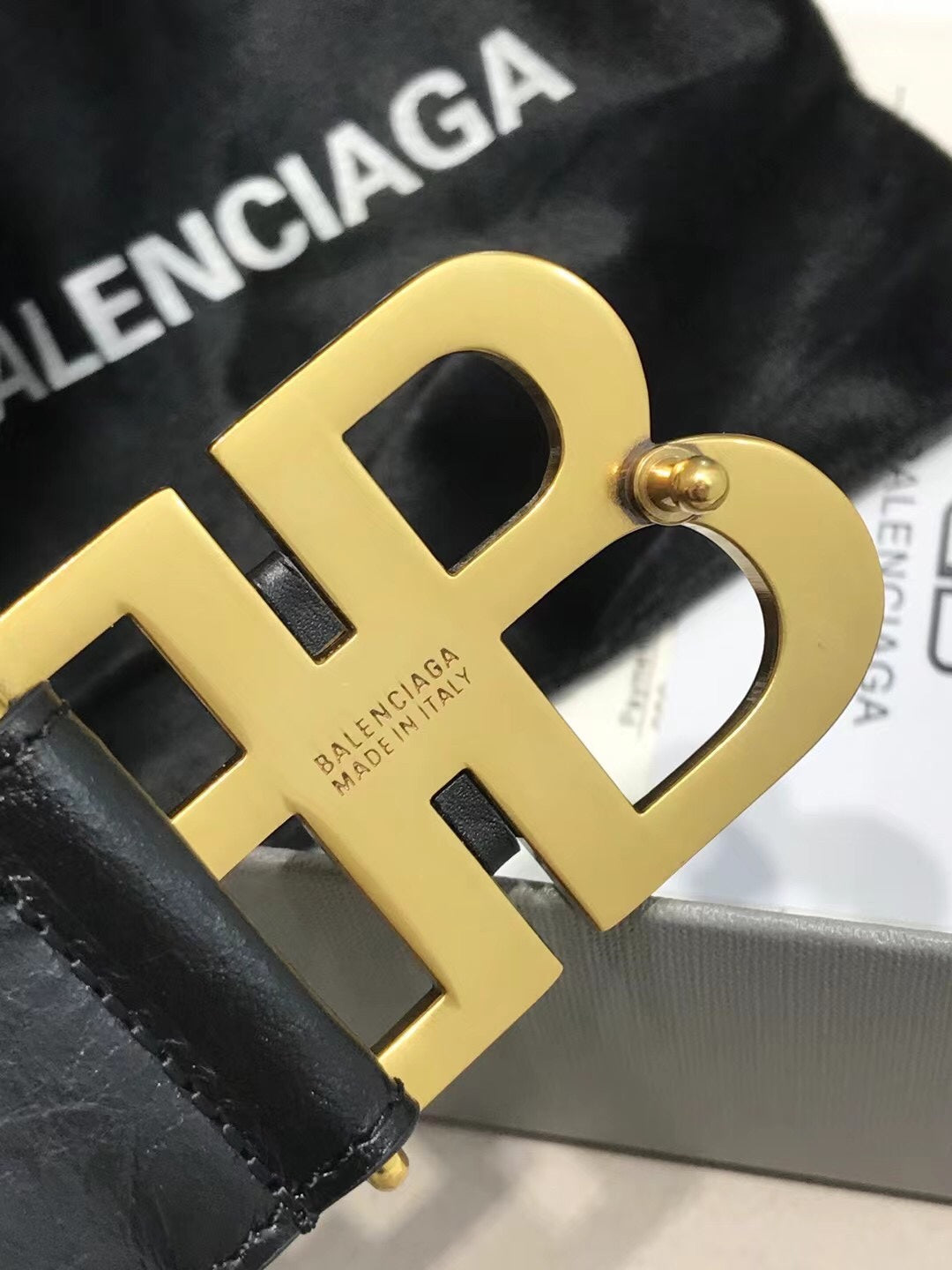 255RJ6PDE Stylish  High quality belt With full package