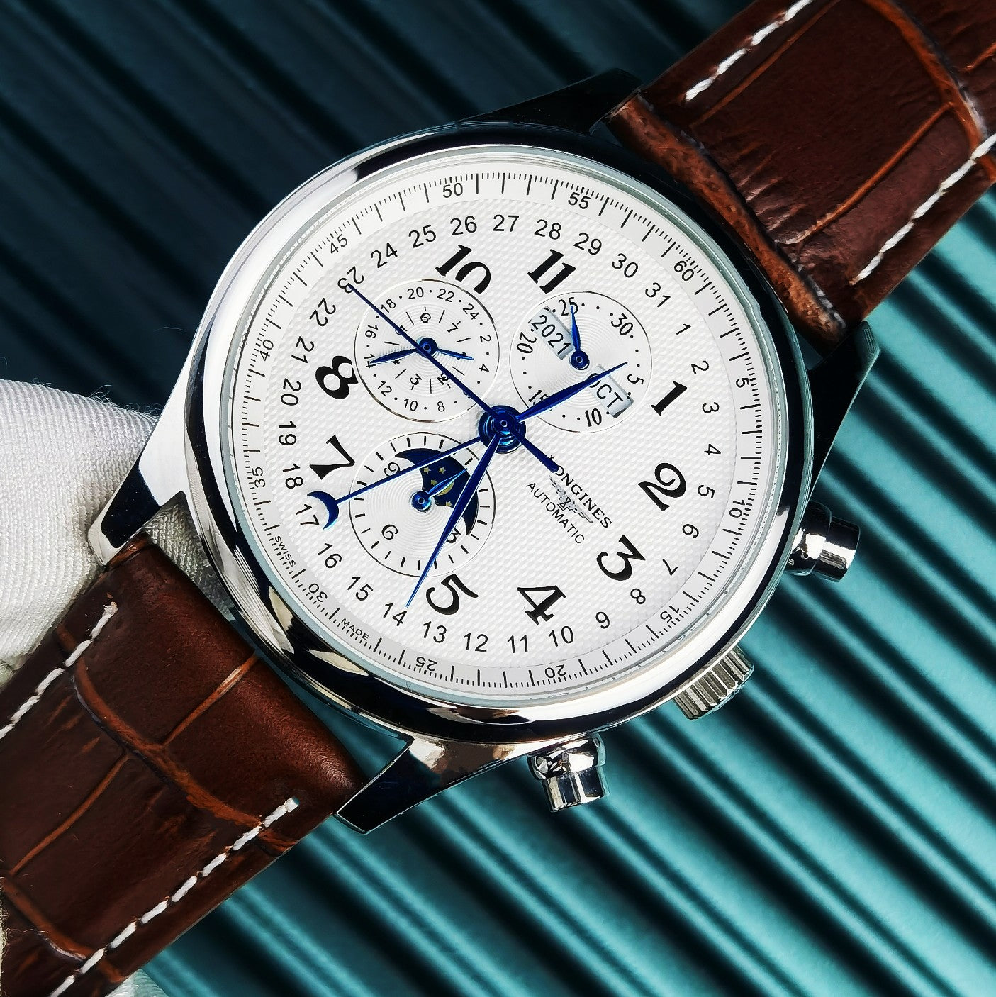 255RA42LDE Stylish Watches