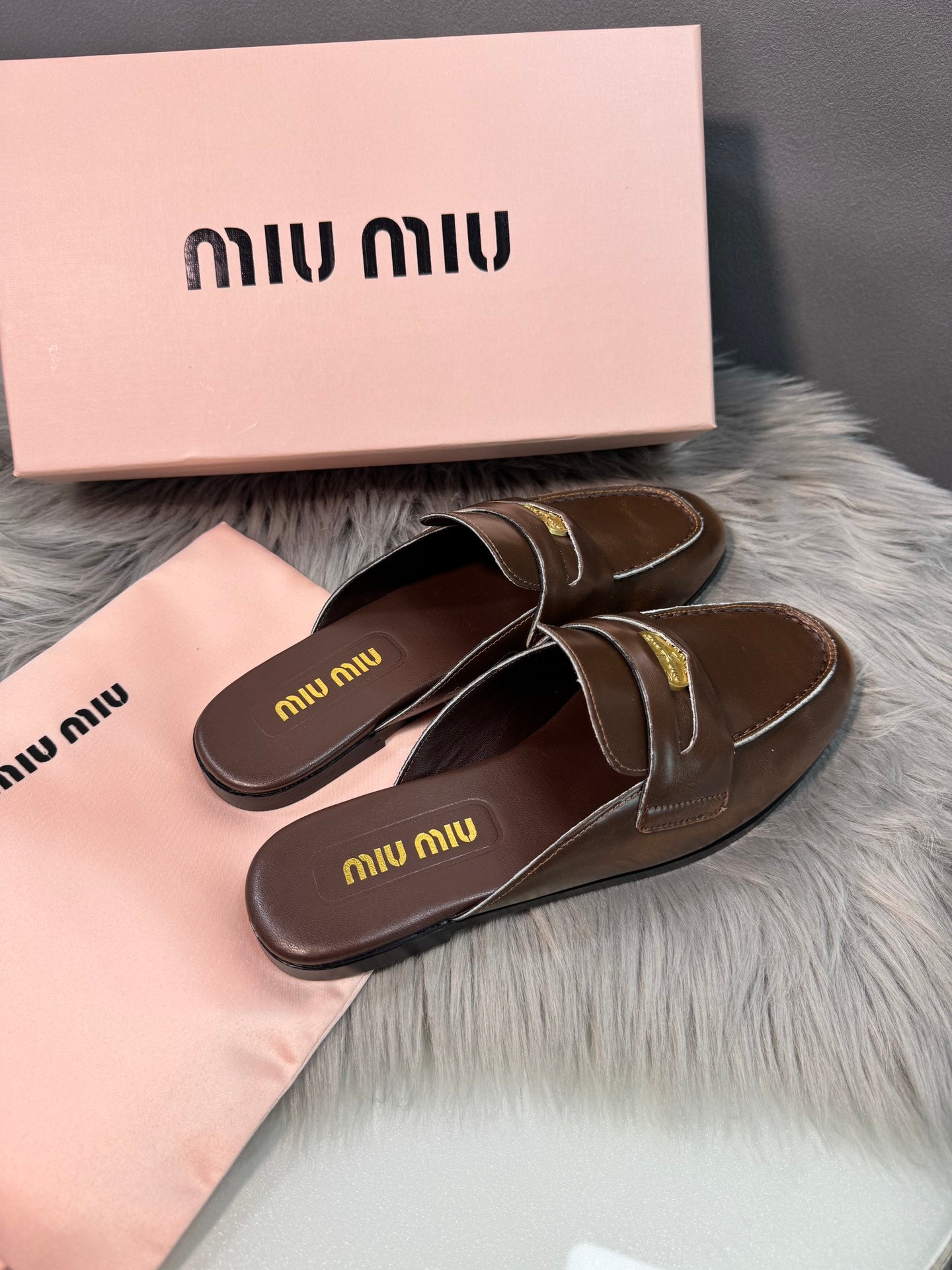 14A175ZDE Stylish sandals