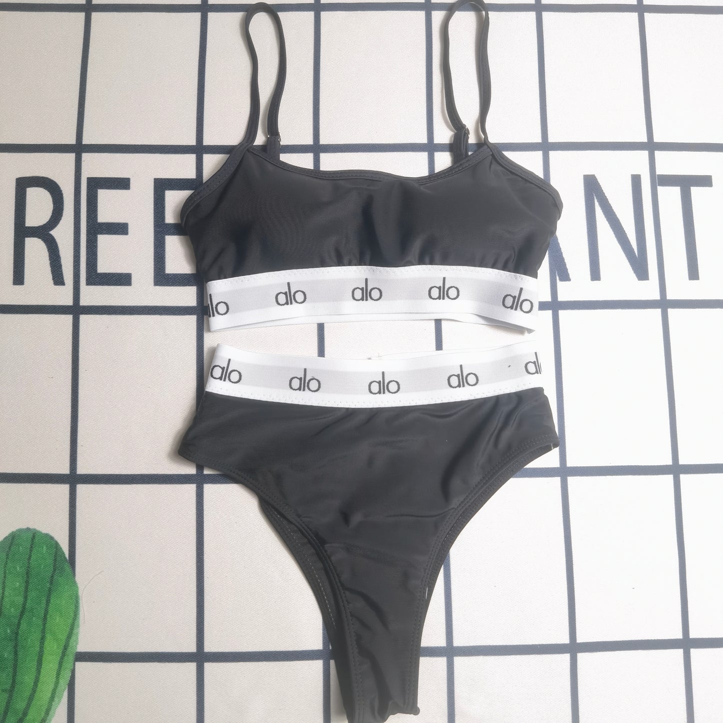 145ZA350YDE Stylish Bikini swimsuit