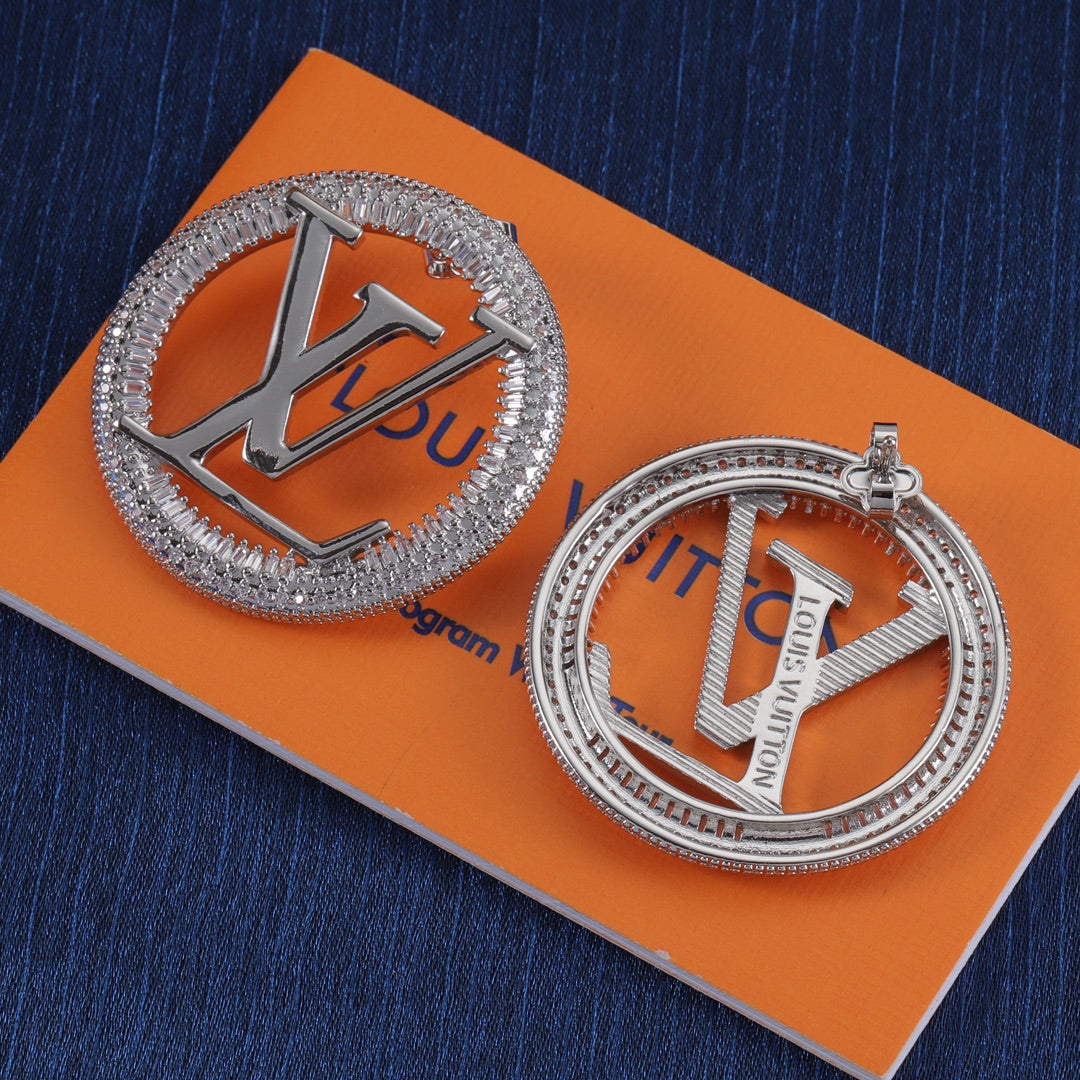 14E1017EDE Stylish  Earrings