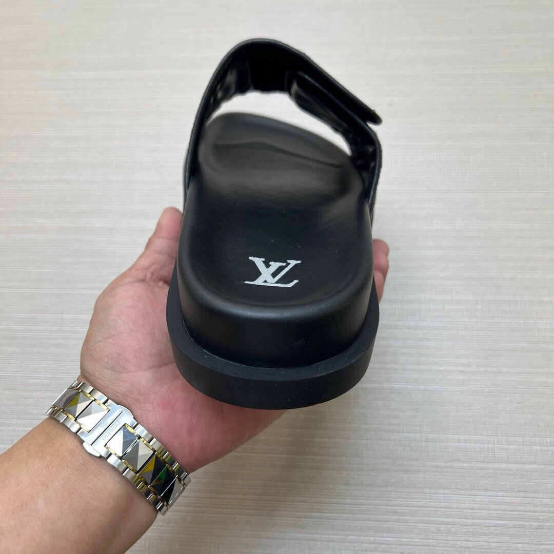 5WE245ZDE Stylish Slippers