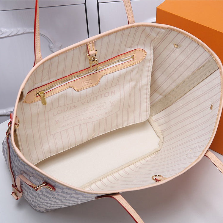 2E2BDE Stylish leather bag 