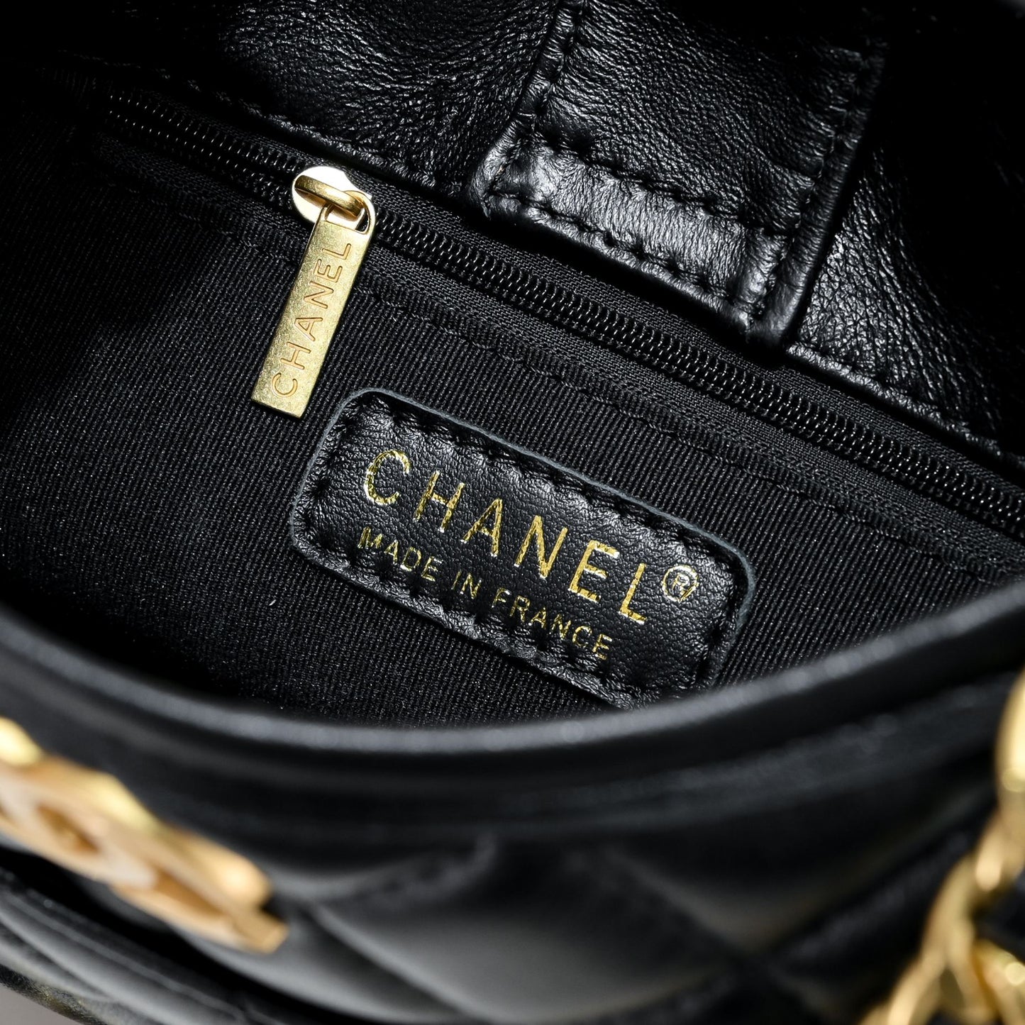 1XC415BDE Stylish leather bag