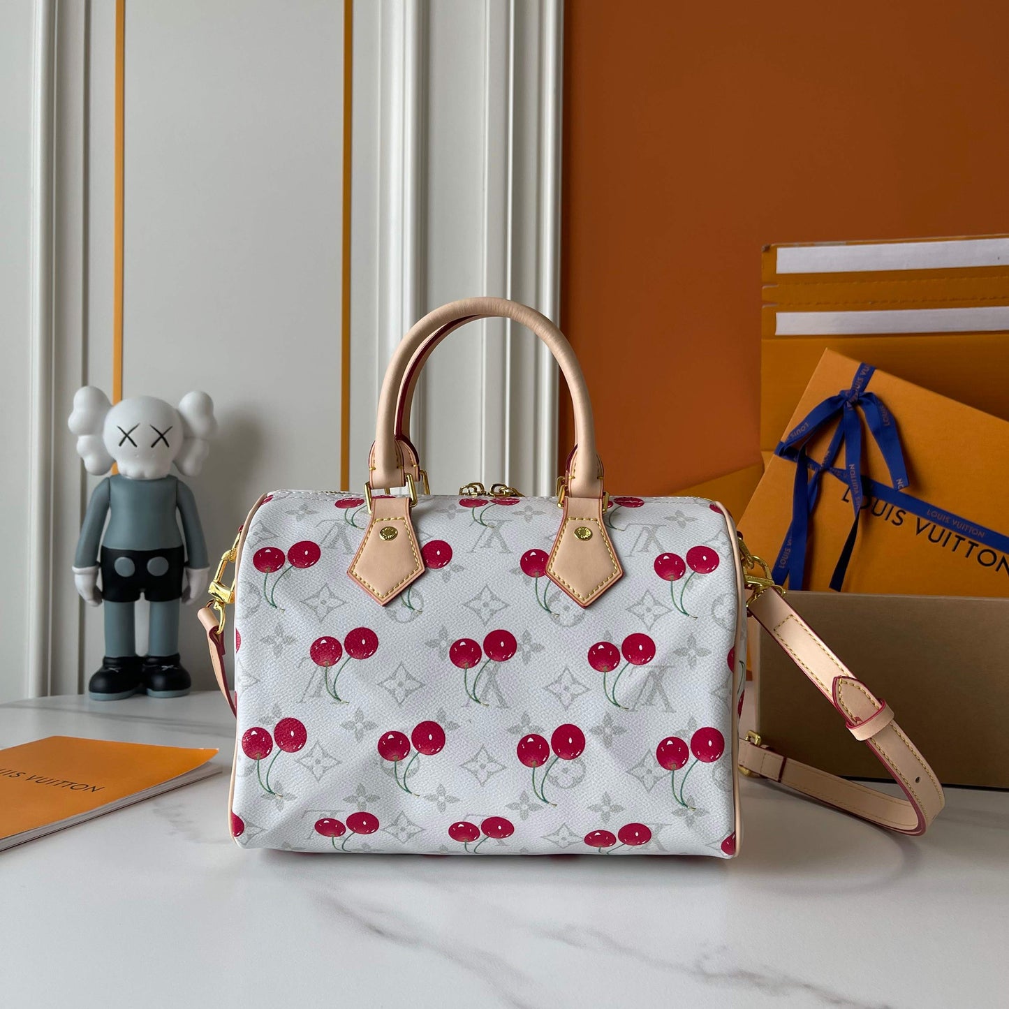 175NE2BDE Stylish leather bag