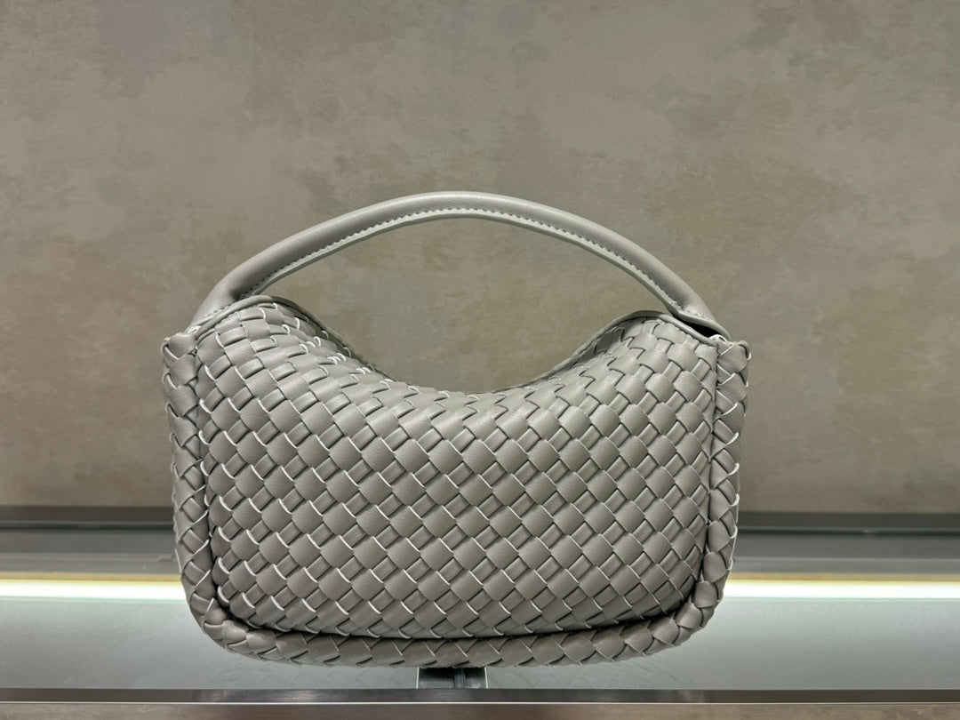 1XA83BDE Stylish leather bag