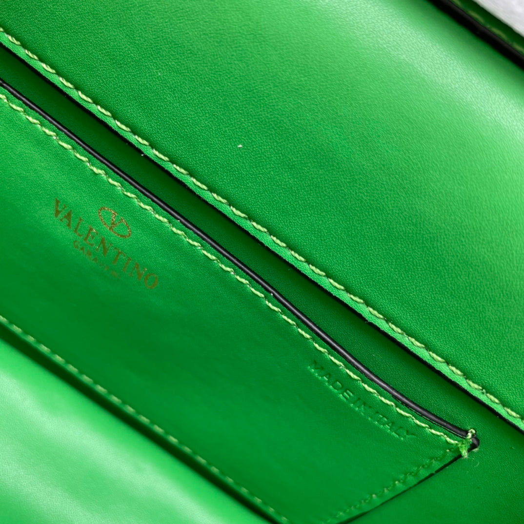 1WVL119BDE Stylish leather bag