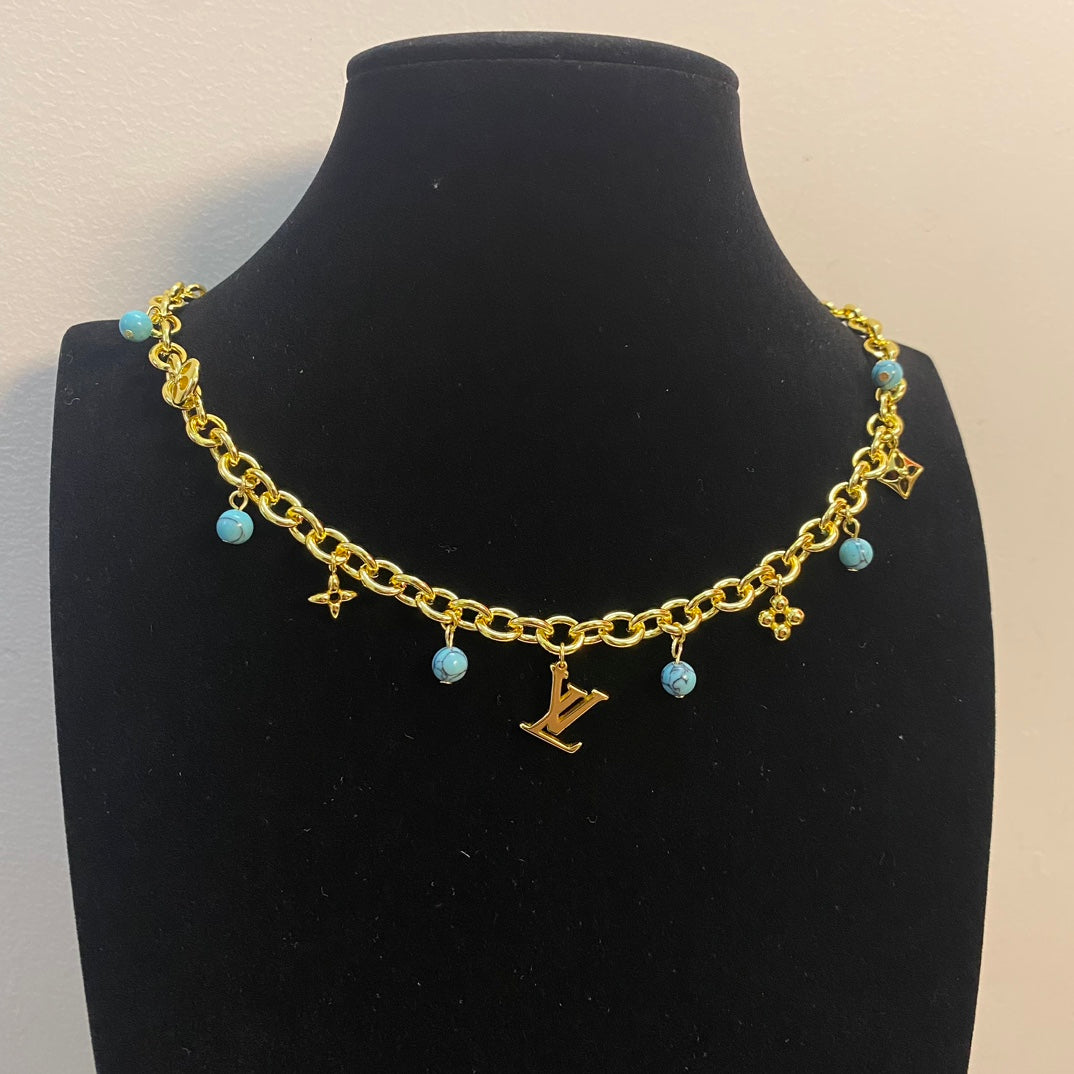 14E652KDE Stylish Necklaces