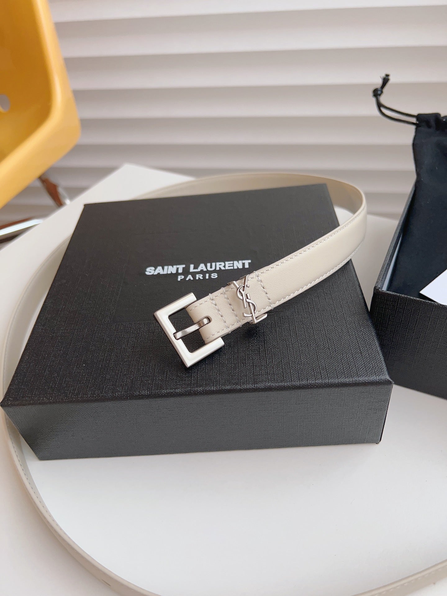 155RSL224PDE Stylish  High quality belt With full package