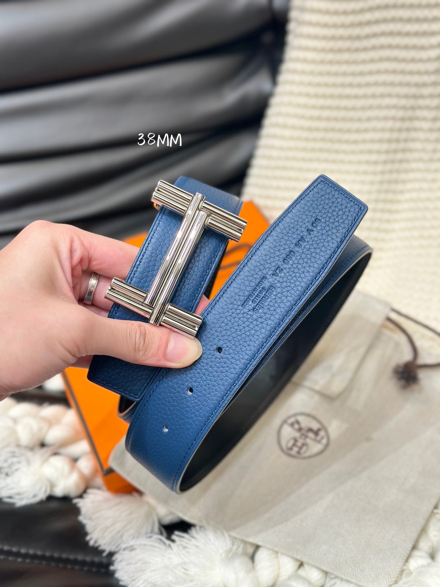 1WH192PDE Stylish  High quality belt With full package