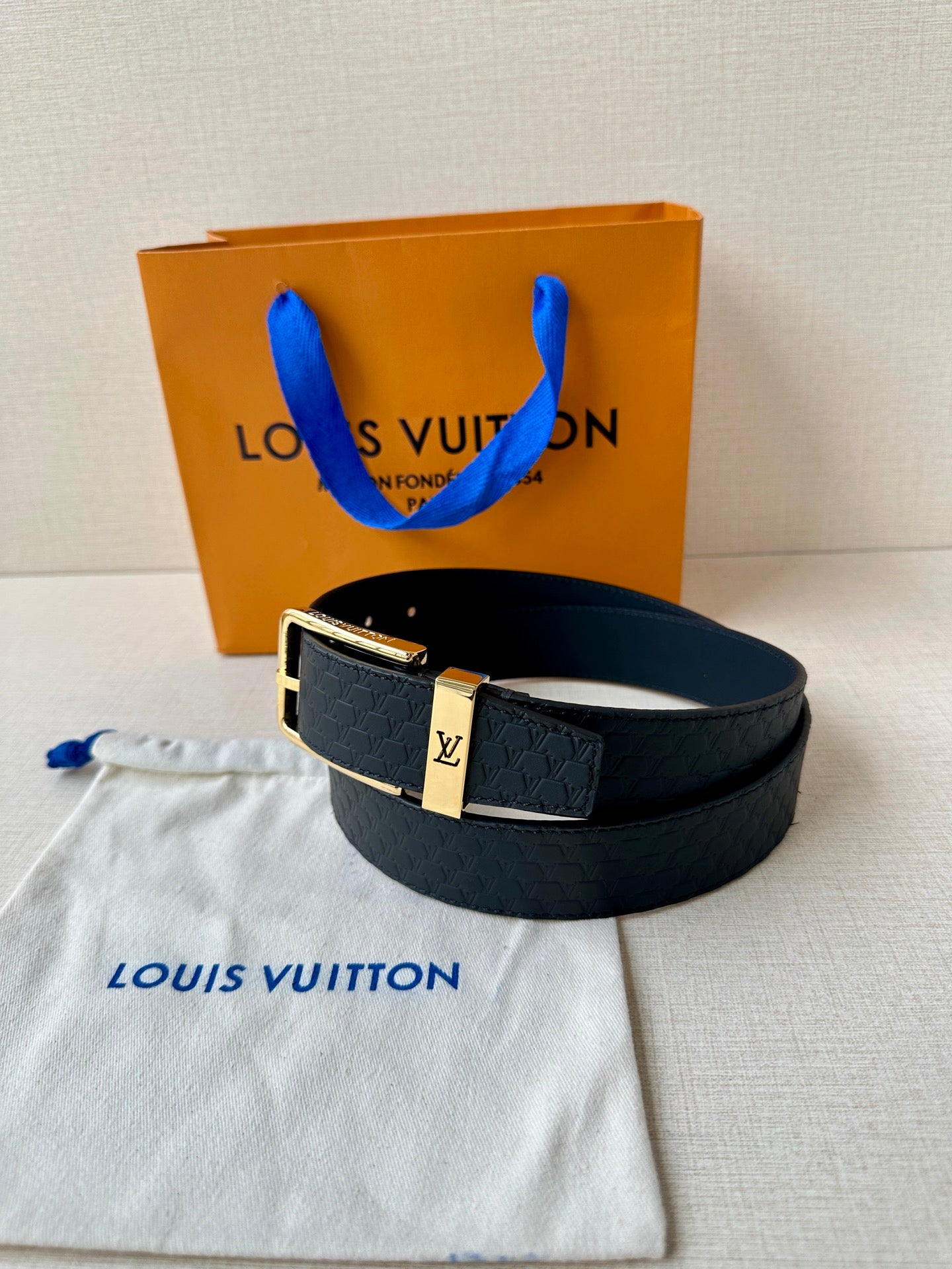 155RE222PDE Stylish  High quality belt With full package