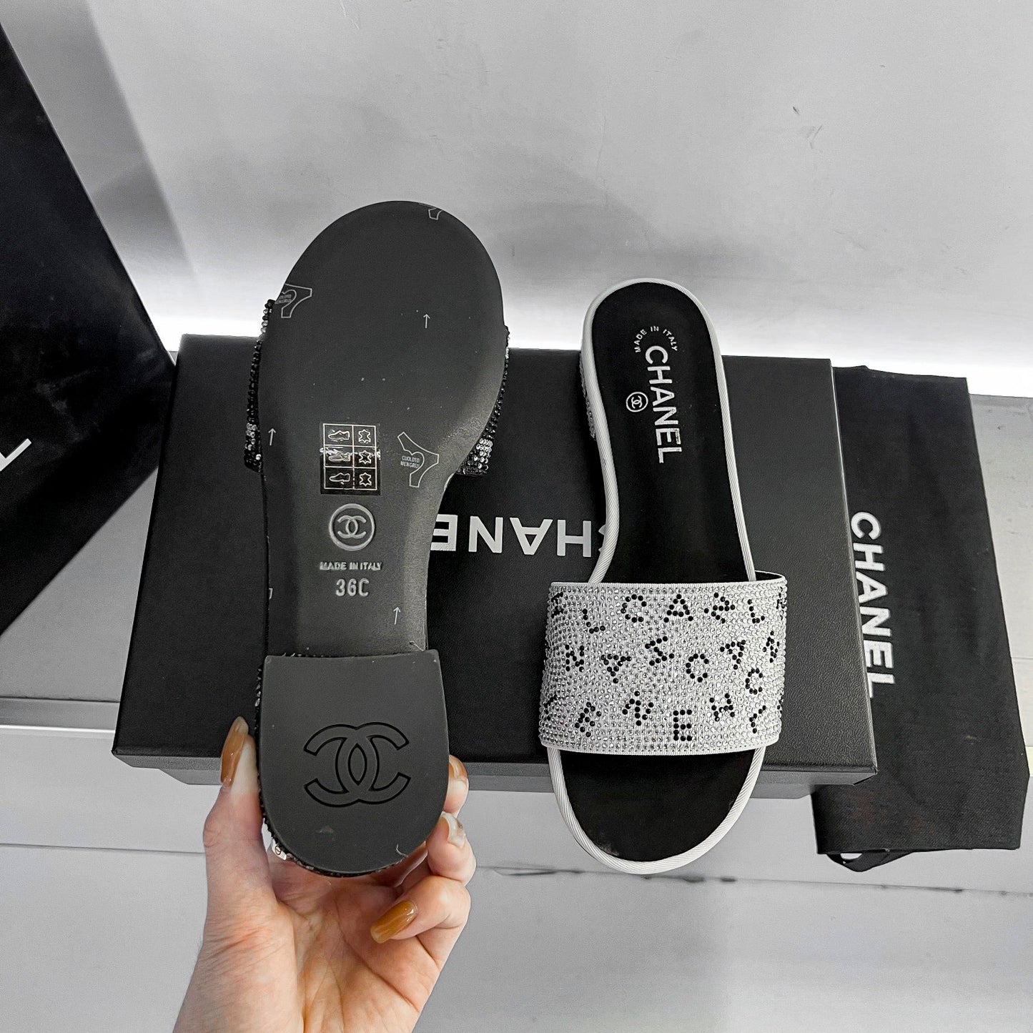 14C57ZDE Stylish sandals