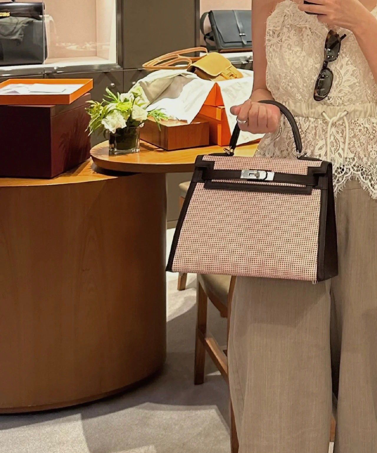 15RH119BDE Stylish leather bag