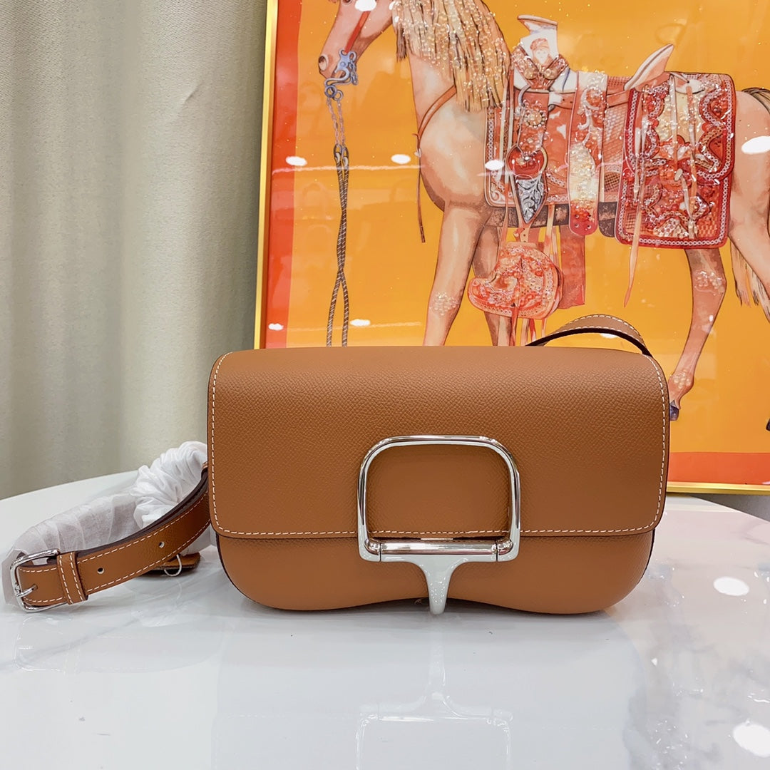 155NH8BDE Stylish leather bag