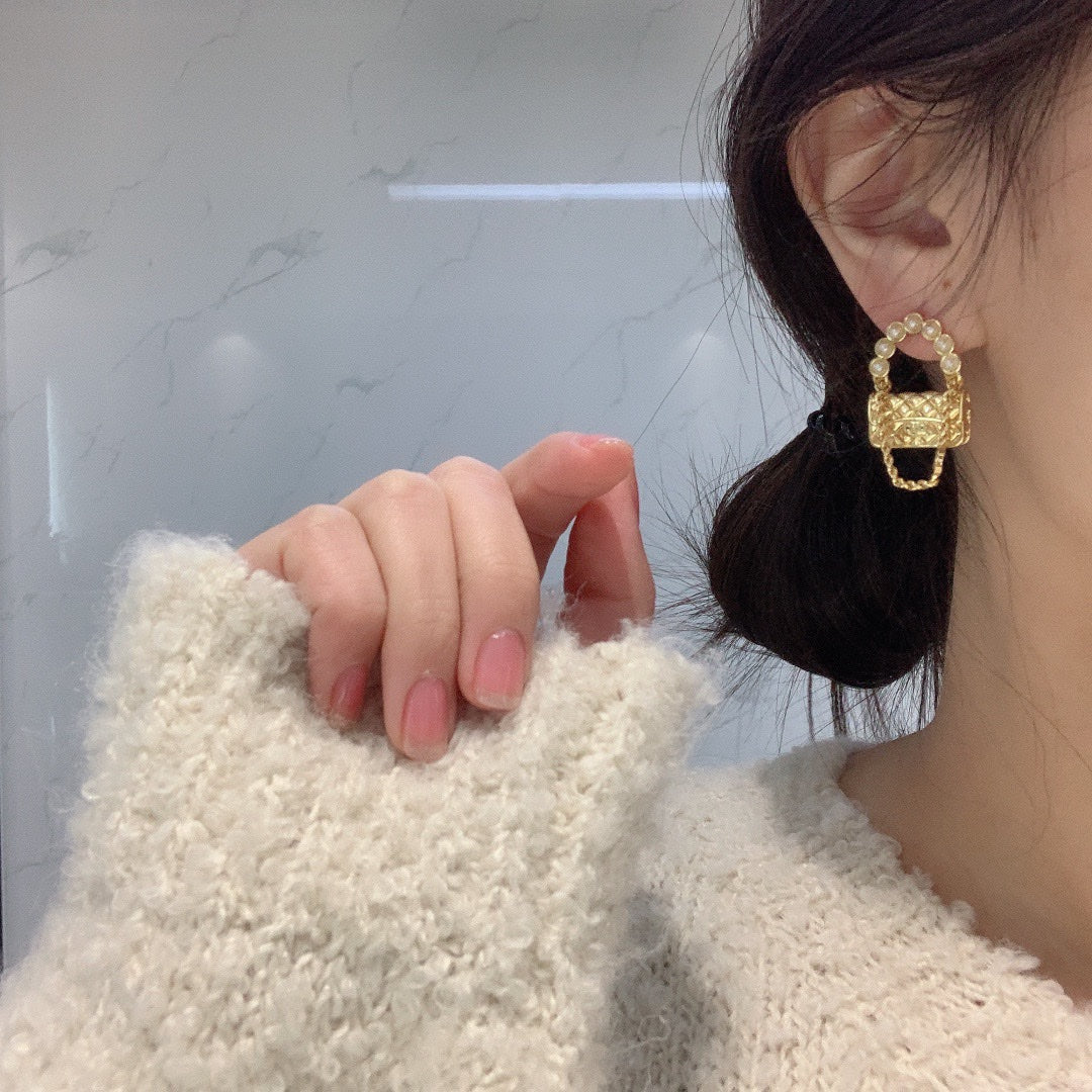 1YC395EDE Stylish Earrings