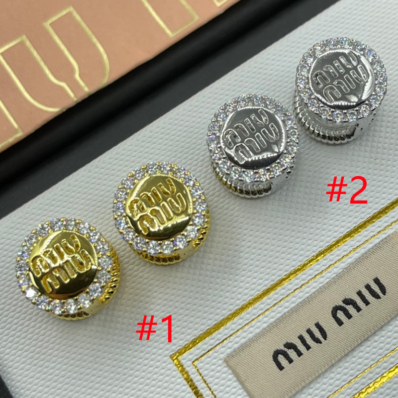 14A518EDE Stylish Earrings