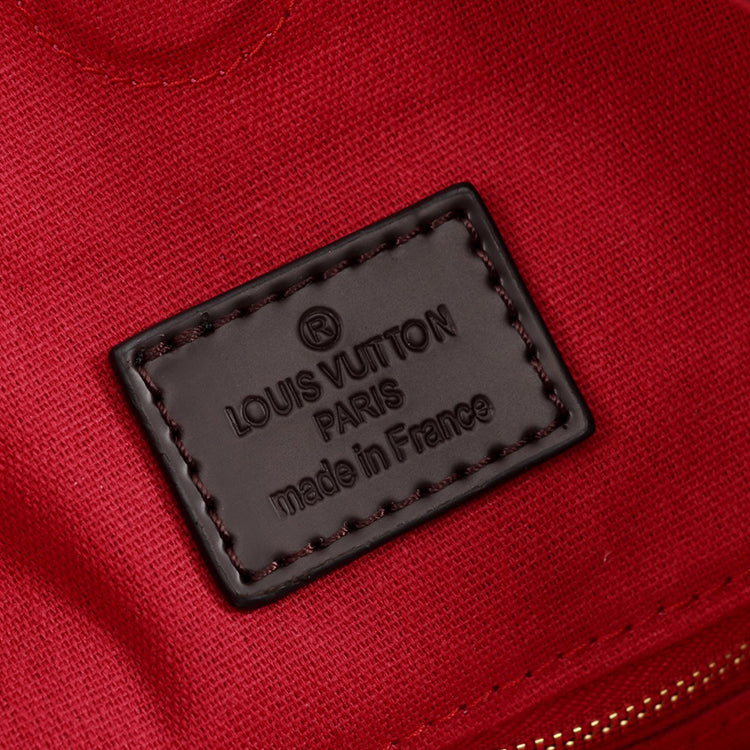 1E84BDE Stylish leather bag 
