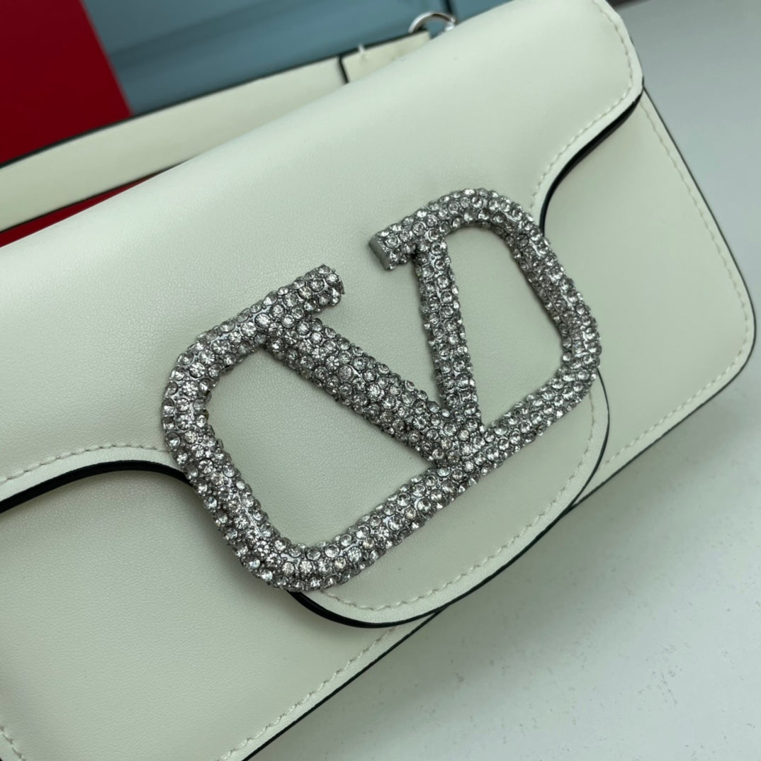 1WVL114BDE Stylish leather bag