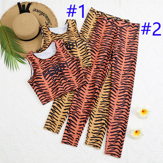 14F84YDE Stylish Long sleeve swimsuit
