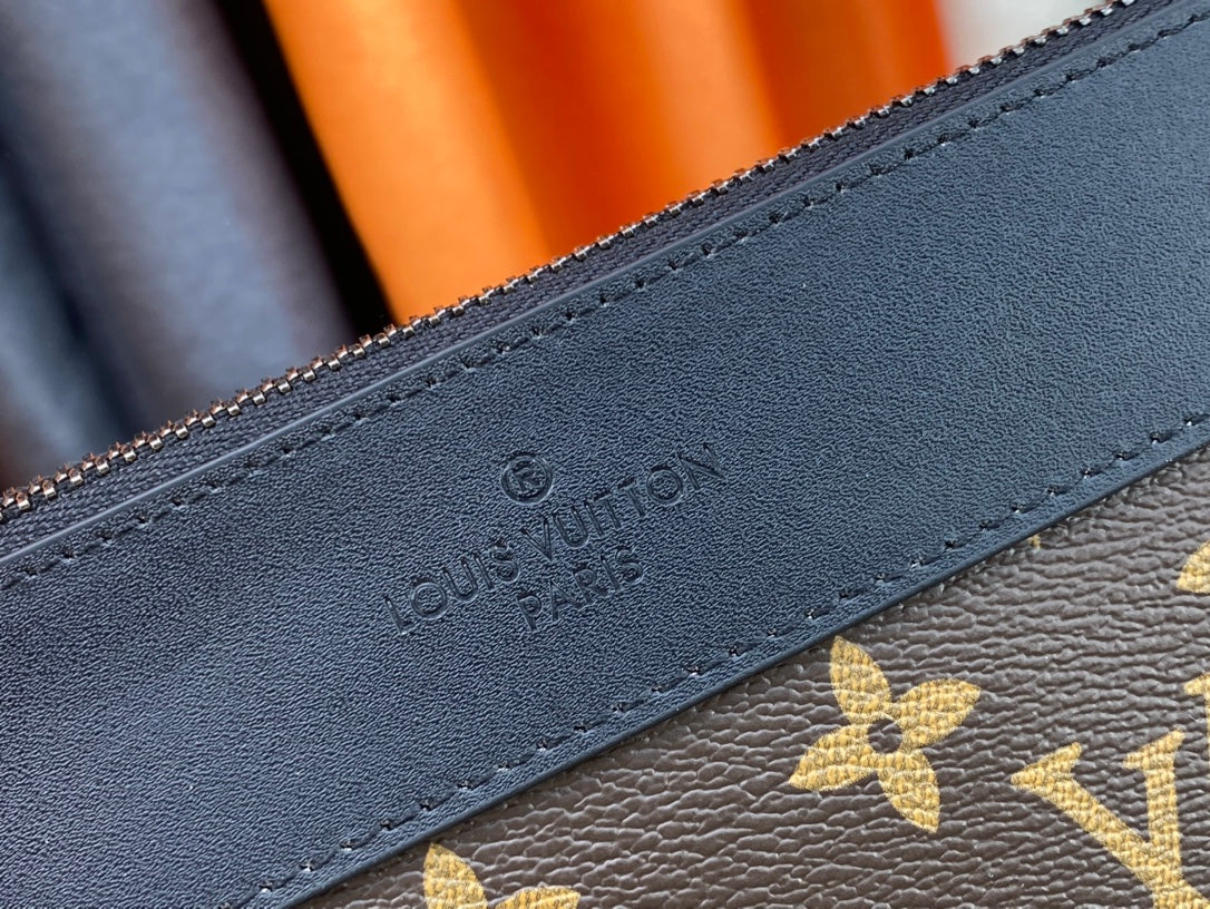 1XE400BDE Stylish leather bag