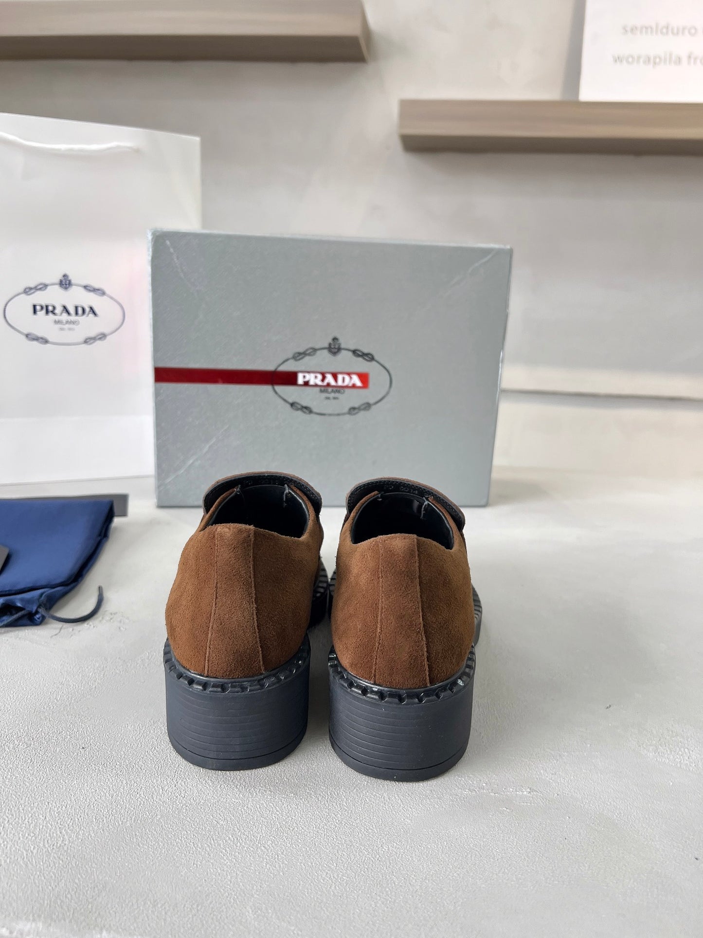 285ZPD64ZDE Stylish  leather  Casual shoes