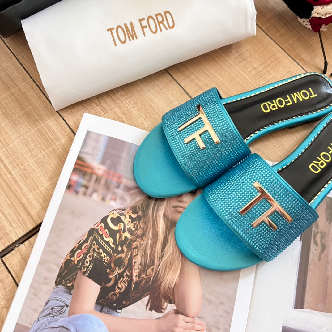 14A89ZDE Stylish Slippers