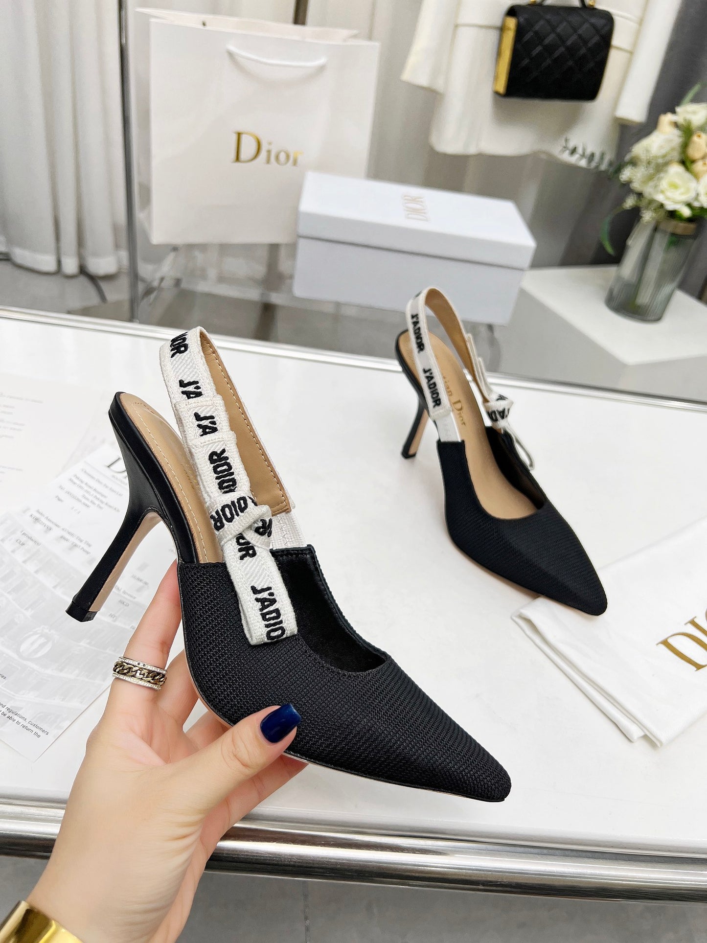 255QD44ZDE Stylish leather High heels