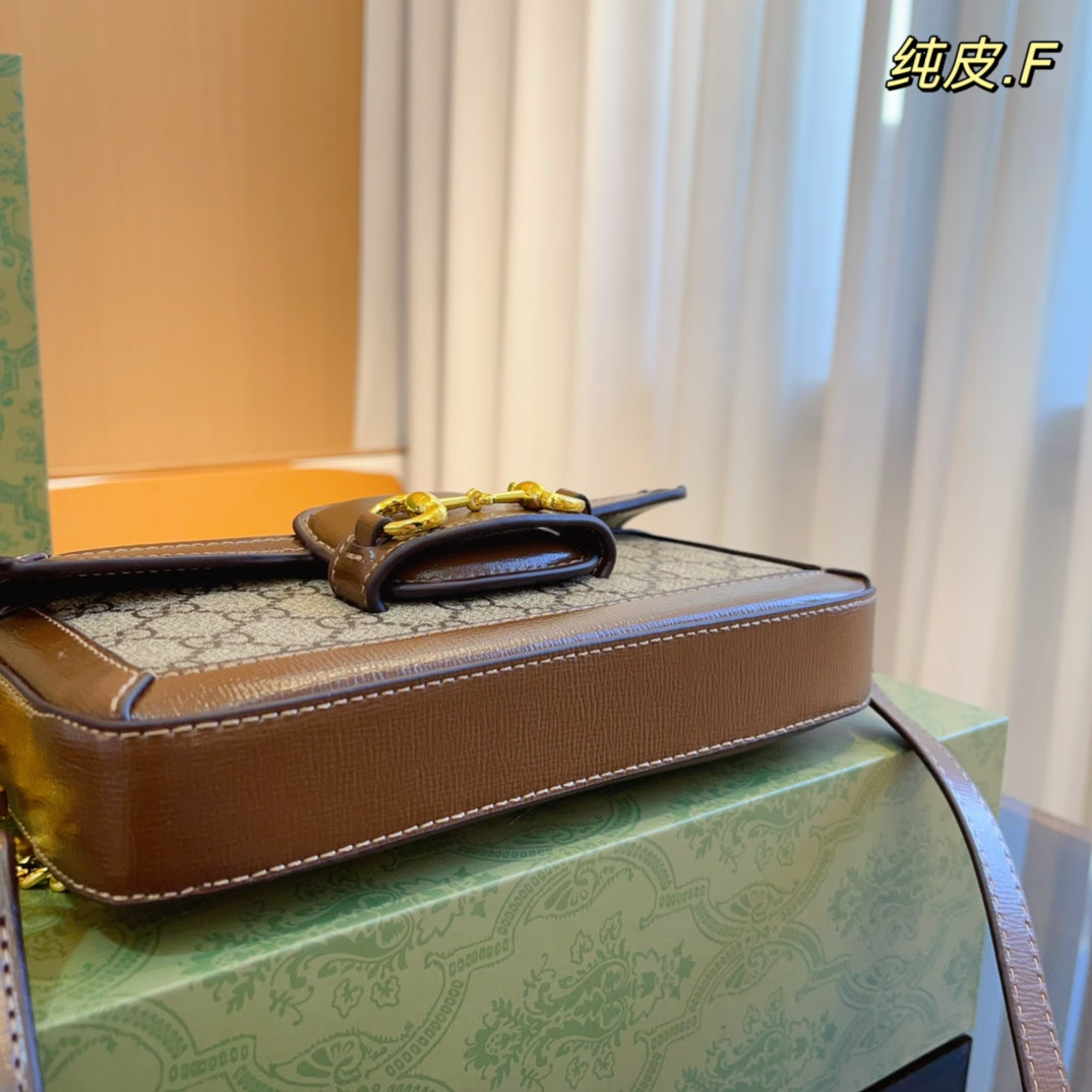 6XB203BDE Stylish leather bag 