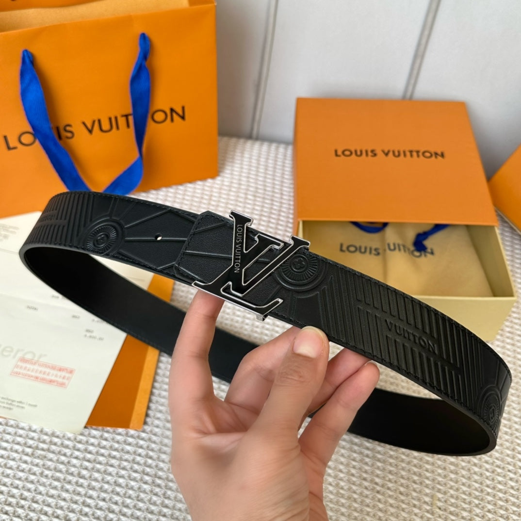 14E48PDE Stylish  High quality belt With full package
