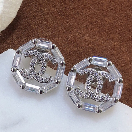 14C82EDE Stylish Earrings