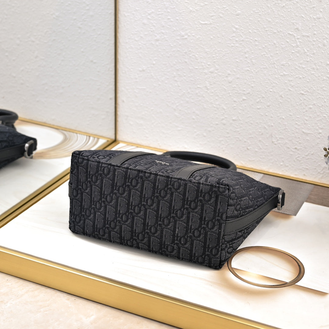 1XD65BDE Stylish bag