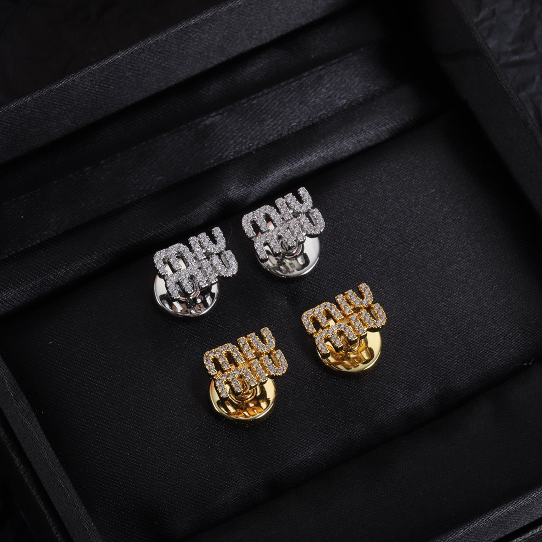 14A1013EDE Stylish  Earrings