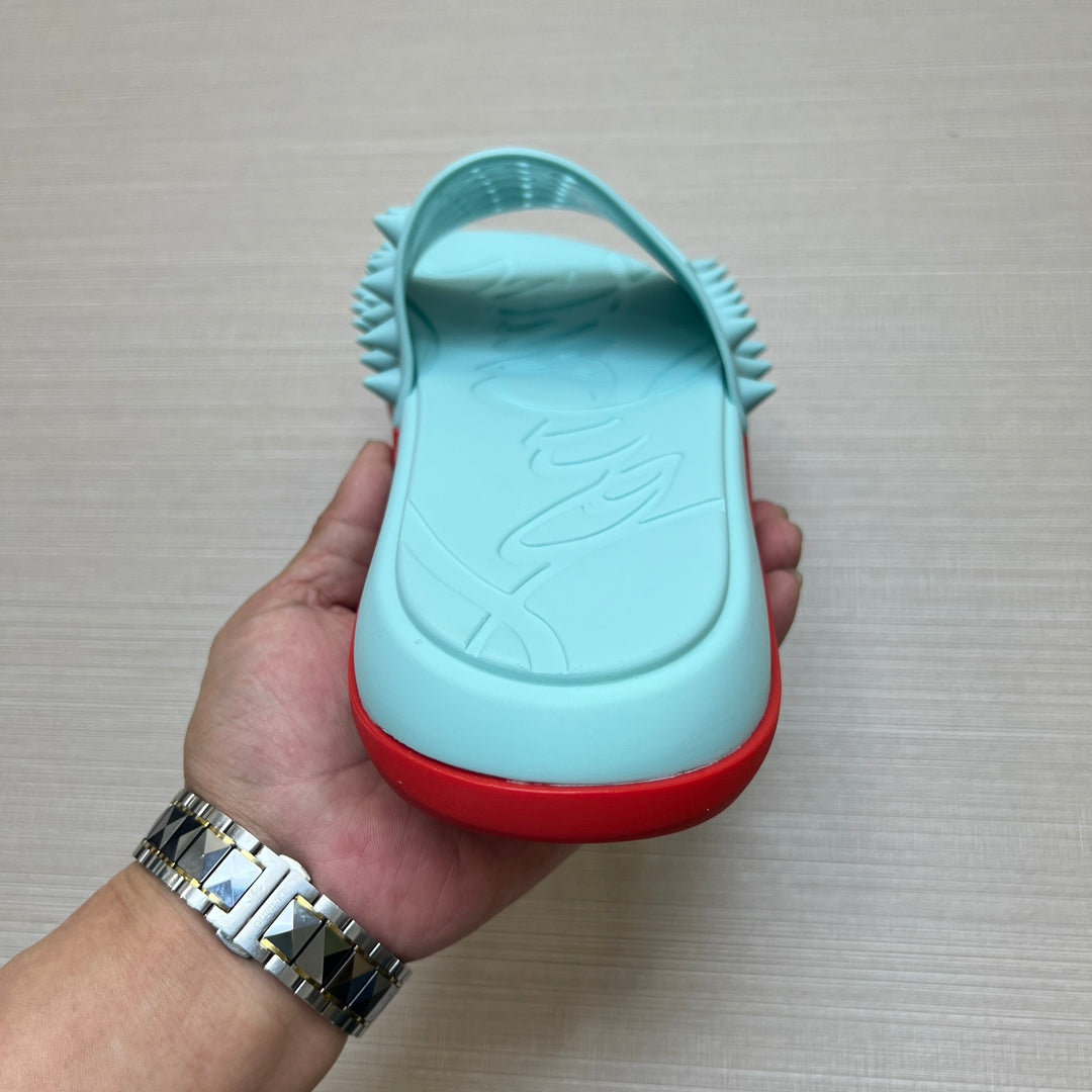54A18ZDE Stylish slippers