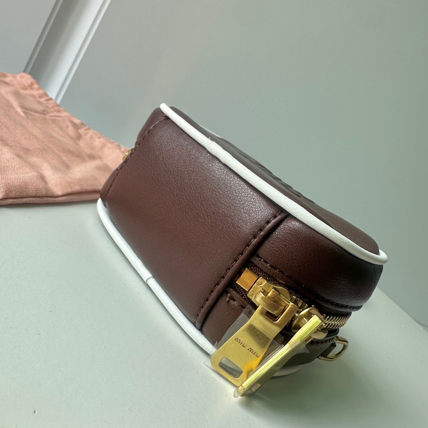 155NA55BDE Stylish leather bag