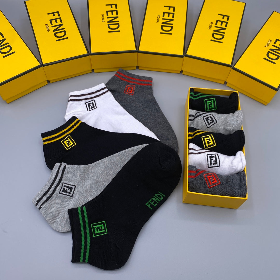 235QF44SDE Stylish socks(5 pairs )