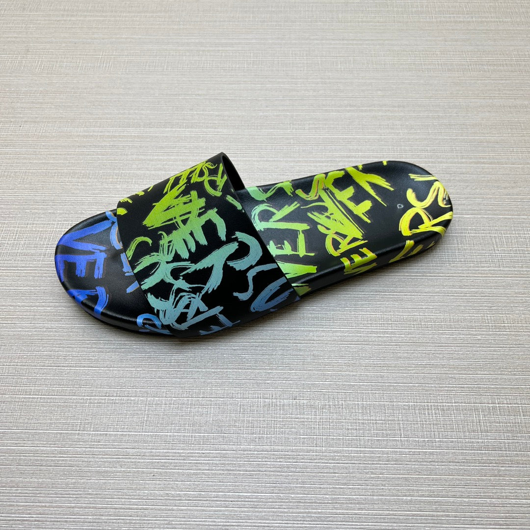 54V94ZDE Stylish slippers