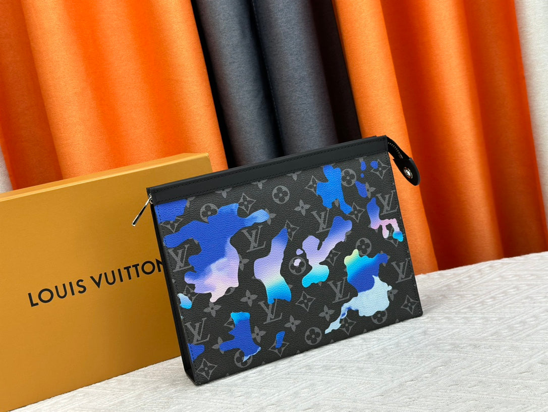 1XE395BDE Stylish leather bag