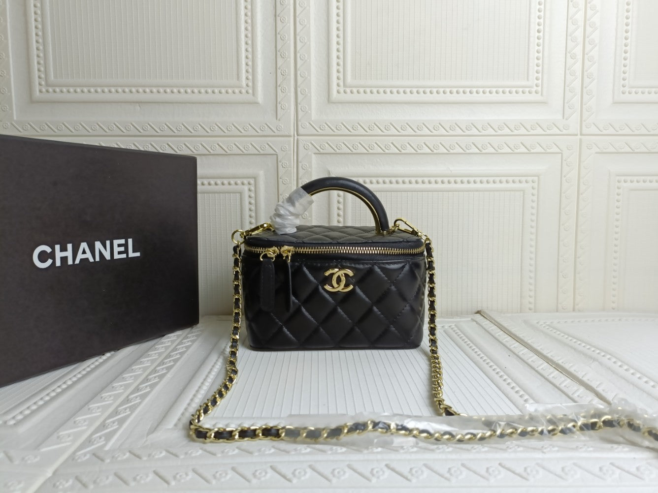 1XC59BDE Stylish leather bag 