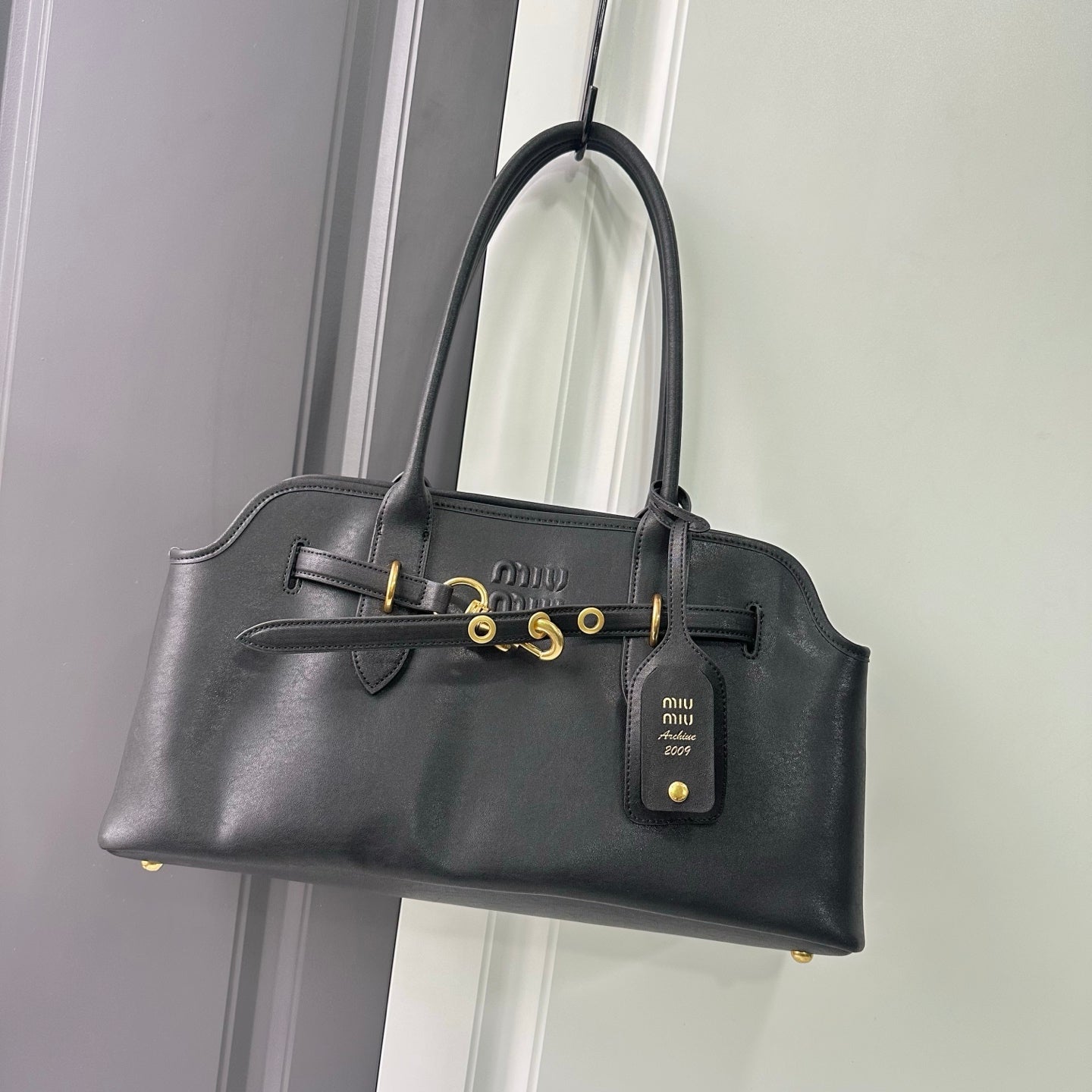 15RA45BDE Stylish leather bag