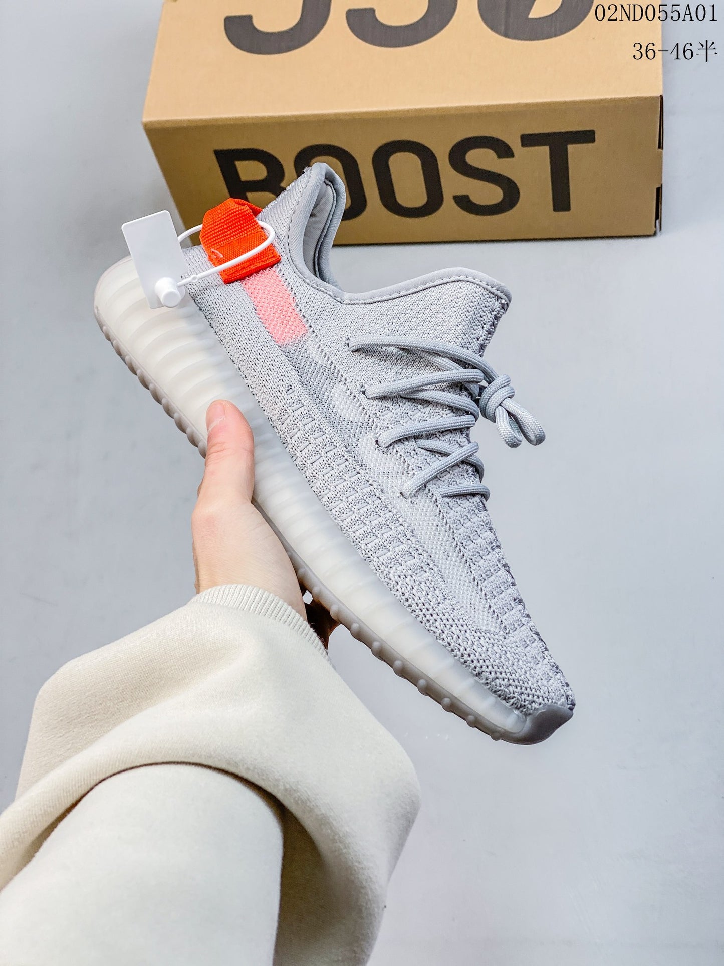 4YA94ZDE Stylish Sneakers (No Box, August-October Big Sale)