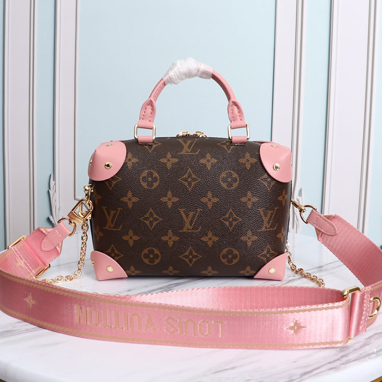 1E33BDE Stylish leather bag 