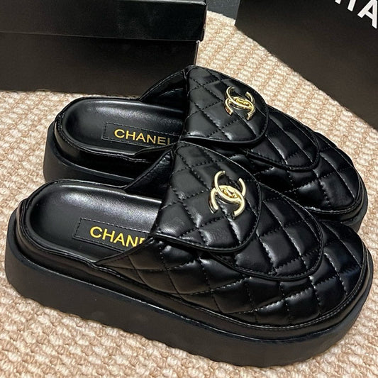 14C154ZDE Stylish Slippers