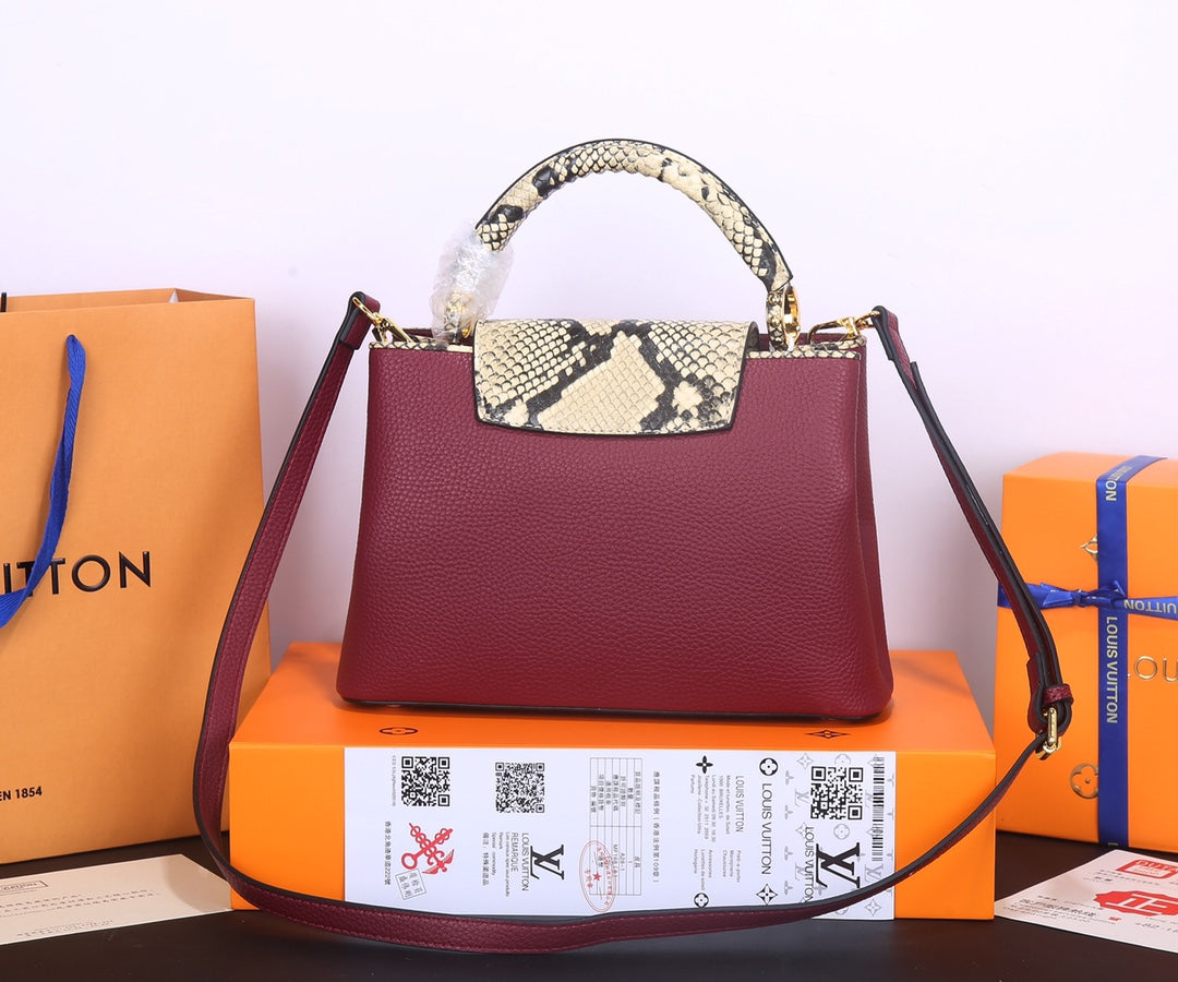 1XE443BDE Stylish leather bag