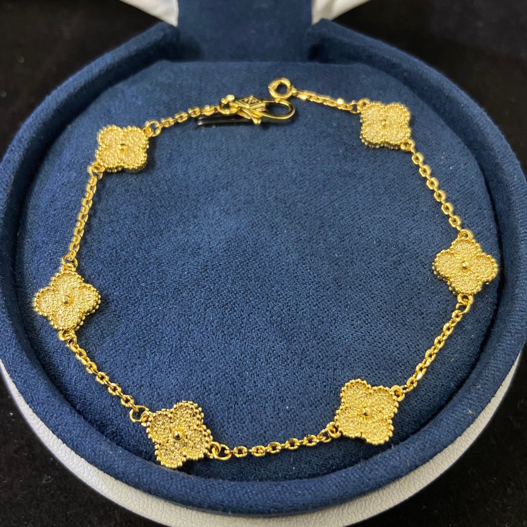 5XVA183KDE Stylishbracelets 6 flowers mini size 0.9cm flower