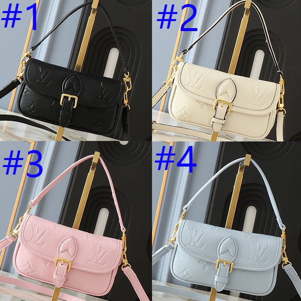 15XE3BDE Stylish leather bag