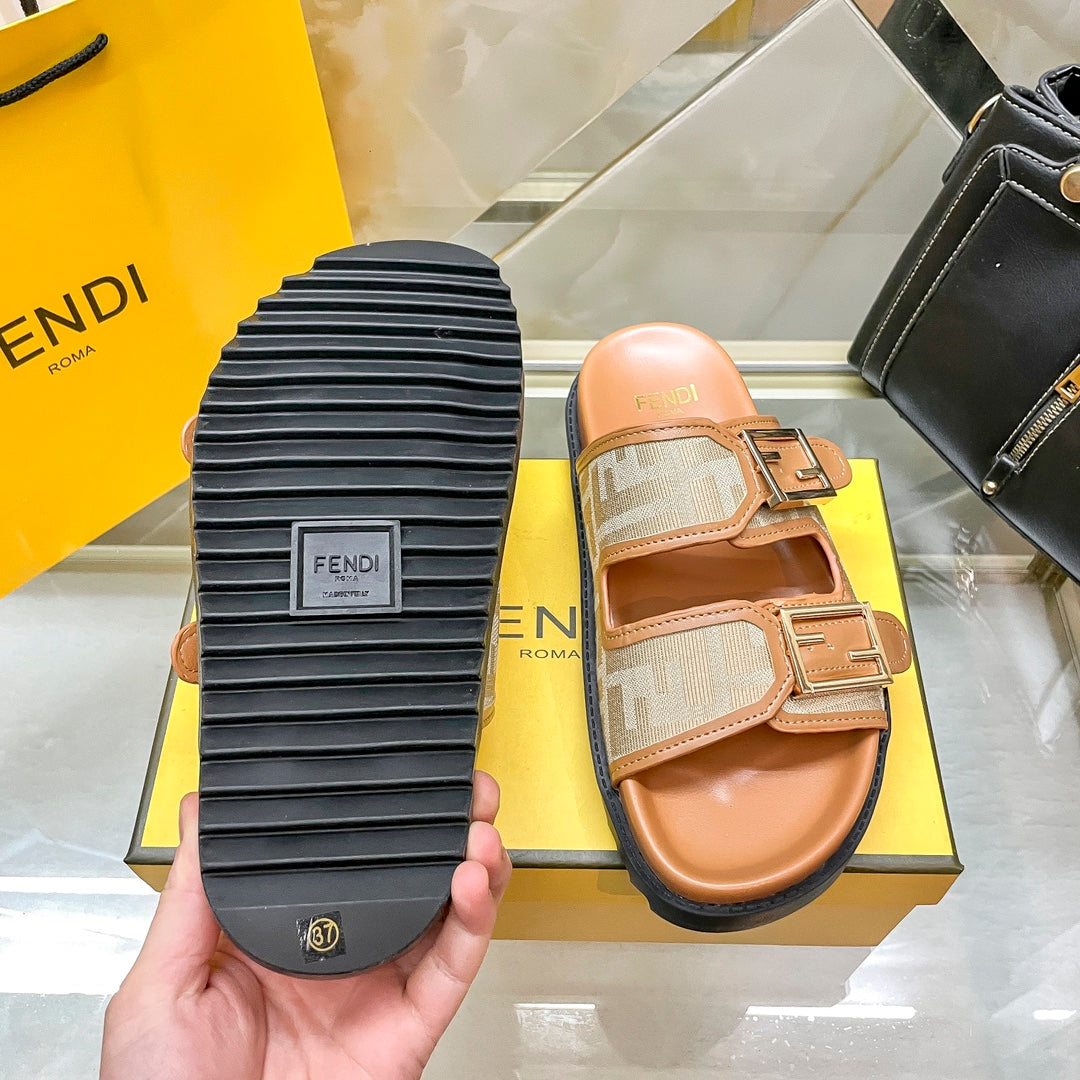 14F69ZDE Stylish slippers