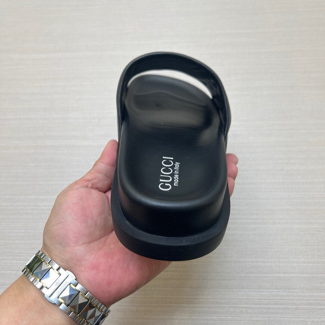 5WB241ZDE Stylish Slippers