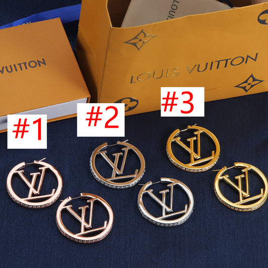 14E238EDE Stylish Earrings