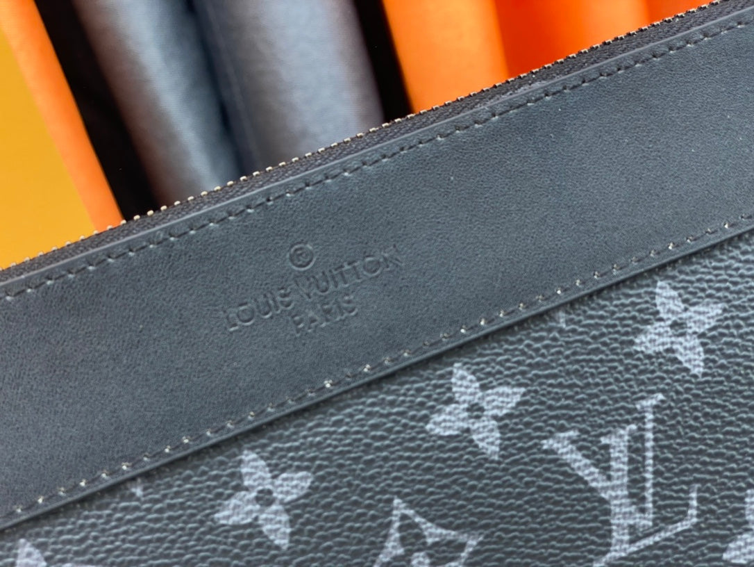 1XE400BDE Stylish leather bag