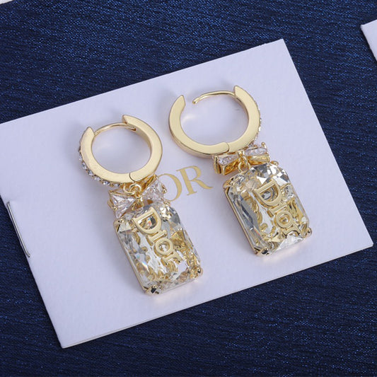 14D988EDE Stylish Earrings